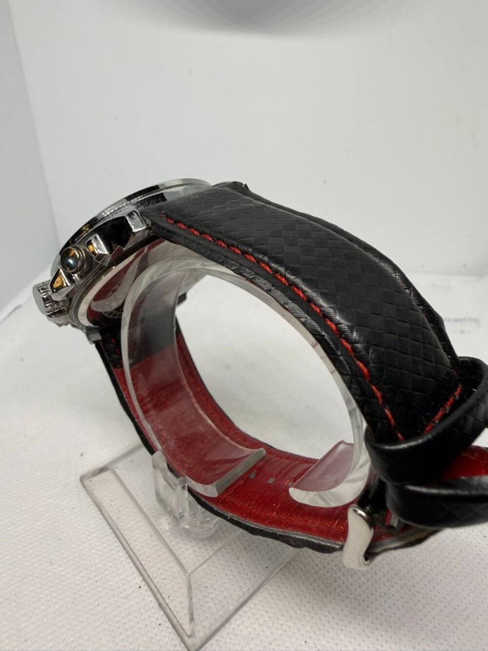 Megir 1010 Men White Dial Red Accent Chronograph Black Tachymeter Quartz Watch - Picture 4 of 12